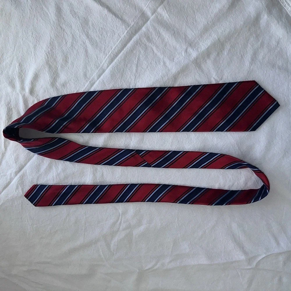 Hart Schaffner Silk Tie Mens Red Navy Striped